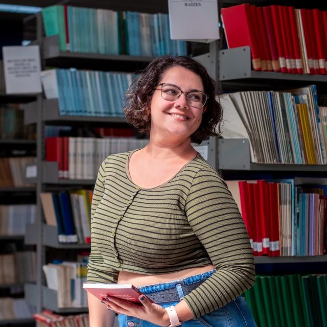 Foto da professora Tainá